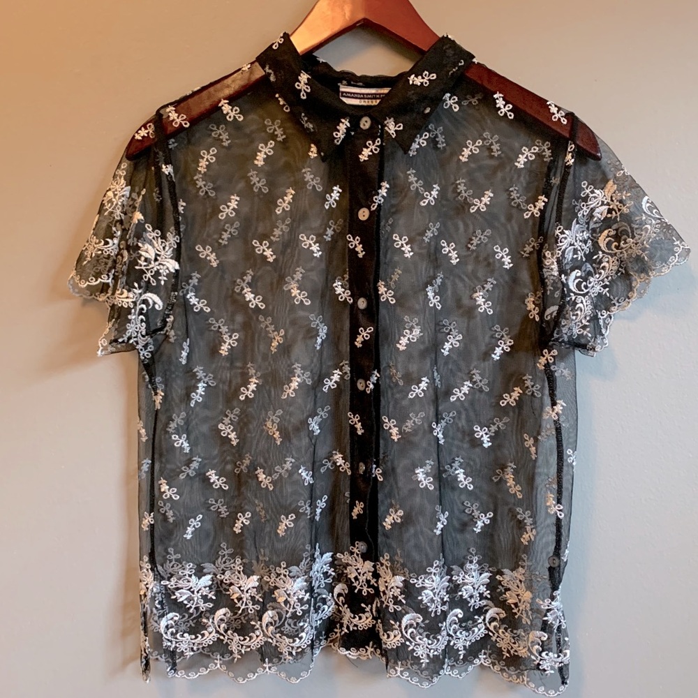 VINTAGE Embroidered Sheer Short Sleeve Button down